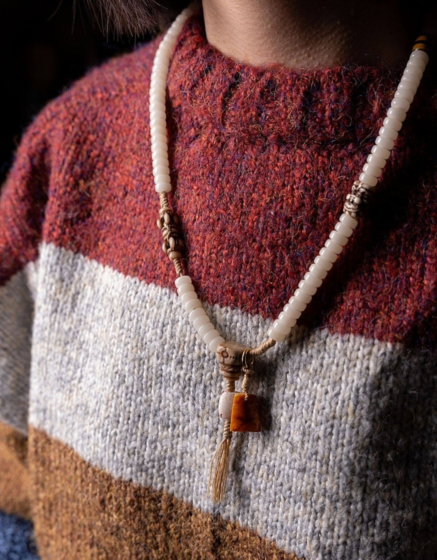 Snowy Tibetan Braided · Original White Jade Bodhi Root 108 Bead Buddha Beads