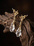 「Vintage Classic」Designer-Style Raindrop White Crystal Earrings