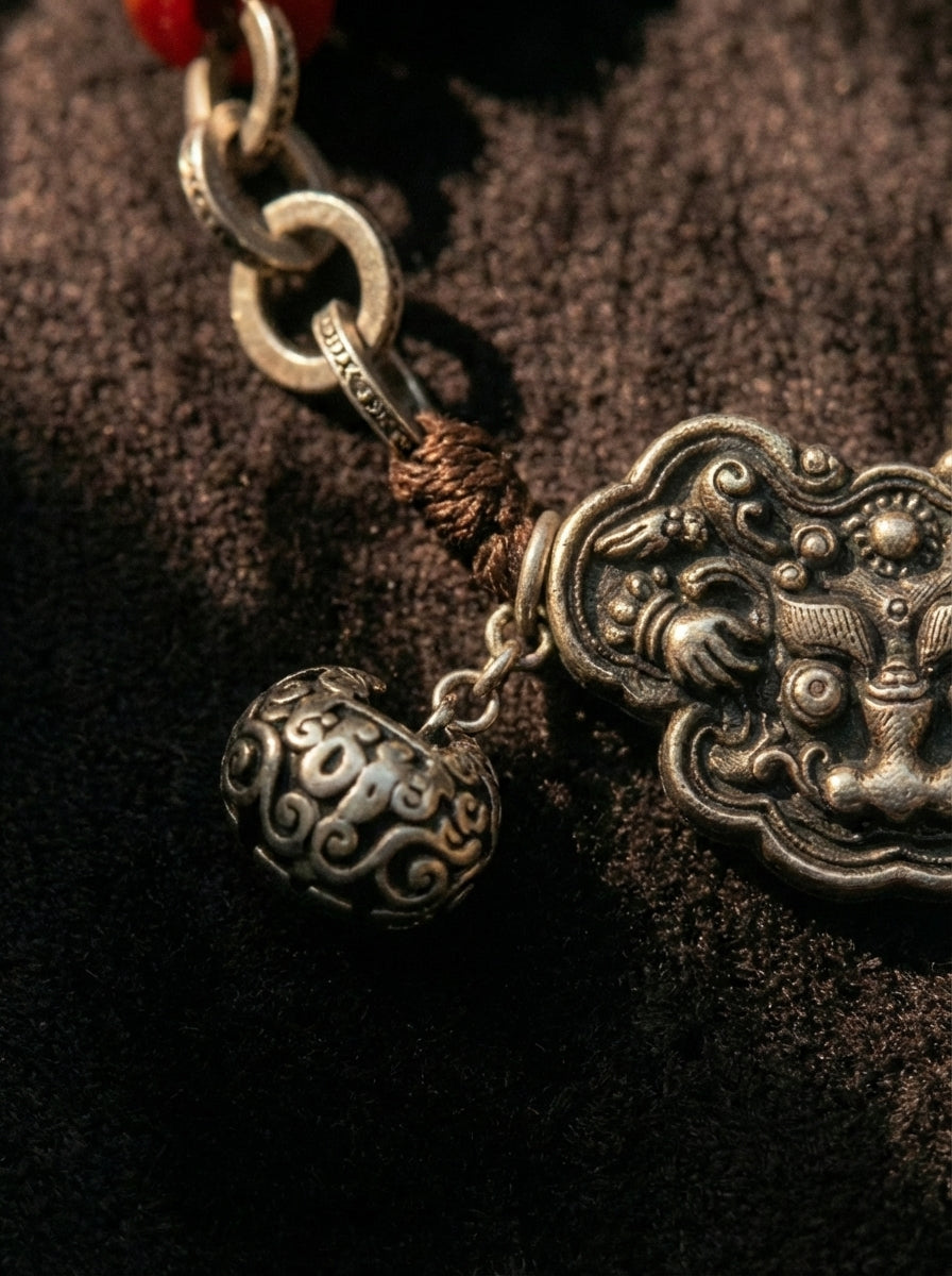 Tibetan Metal Beast Face Lock Crane Square Plaque Bracelet・Red Jadeite Spacer Vintage Beaded Bracelet
