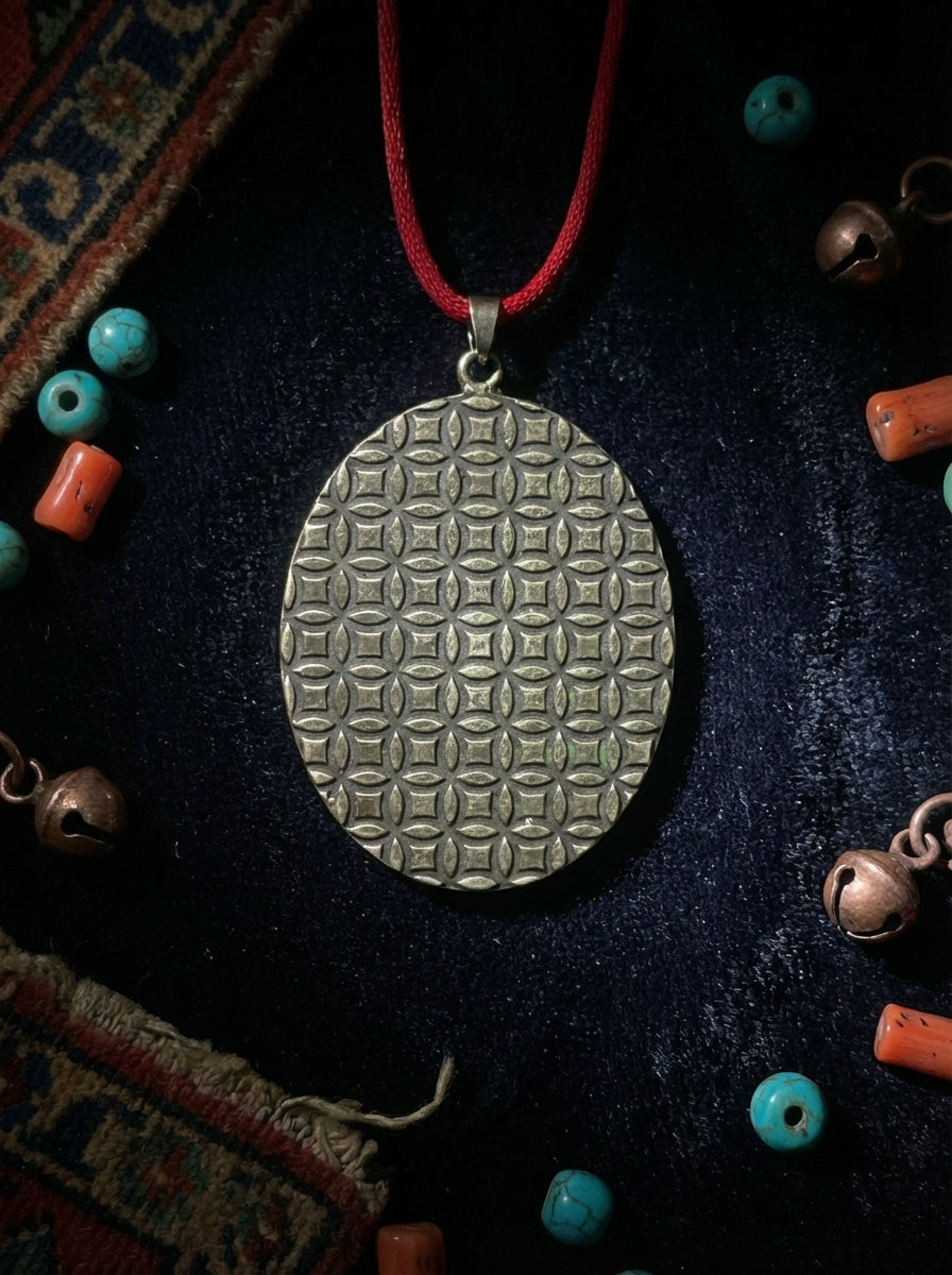 Folk Inlaid Mink Skull Pendant | Spirit Bone (Mink Bone) Necklace
