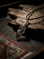 Natural Sparkling Crystal Raw Stone Pendant Necklace | Black Sparkling Crystal Pendant Unisex Wealth-Attracting Chain Sweater Necklace