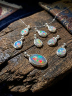 Niche Healing Clavicle Necklace | Colorful Sugar Bean Series White Opal Hand-Wound Sterling Silver Pendant Necklace