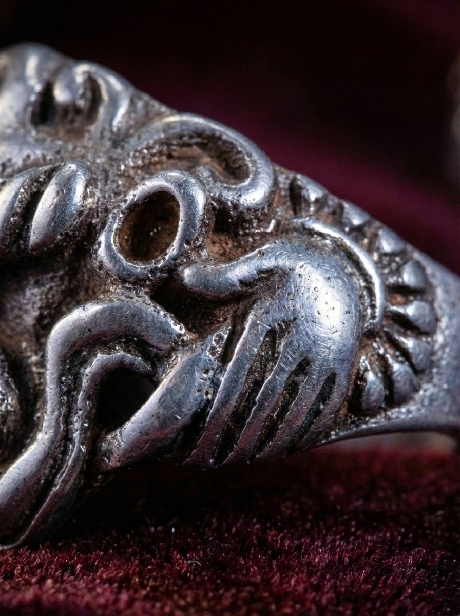 Heritage Dharma Protector・Zhibazha Ring | Rare Divine Beast Open Ring from Tibetan Region