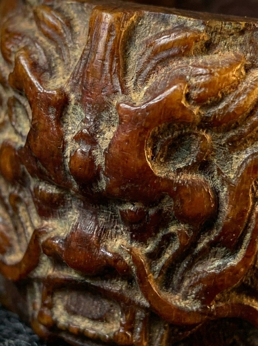 Dragon Soars Over the Four Seas・Natural Yak Bone Carved Thumb Ring