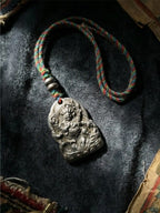 Colgante talismán tibetano de Mahakala de seis brazos, hierro frío tallado a mano
