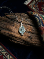 Natural Sense Raw Stone Hand-Wound Necklace | Blue Titanium Steel Clavicle Necklace Niche Choker