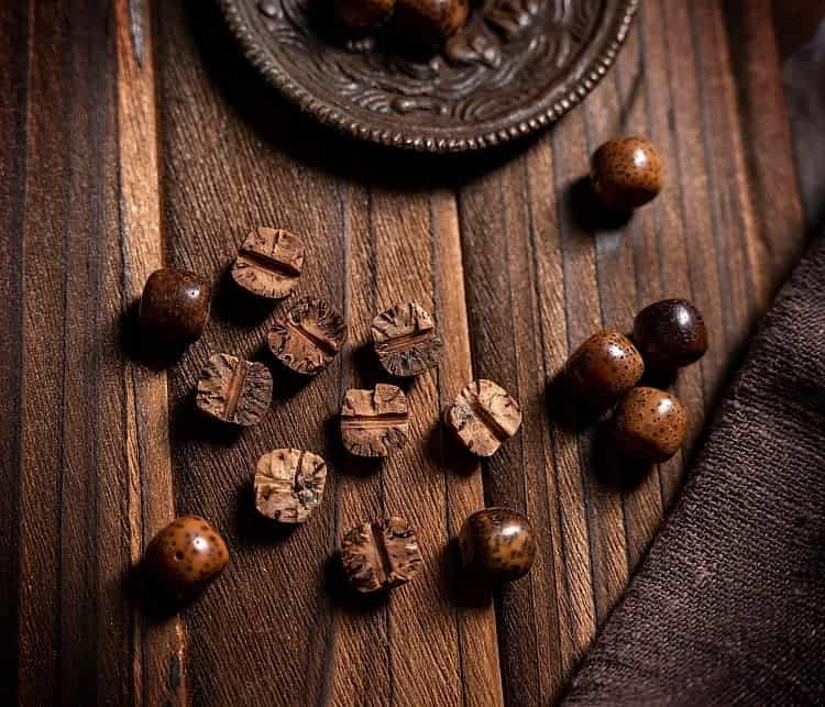 Mala tibetano vintage de bodhi Luna y Estrella con pátina