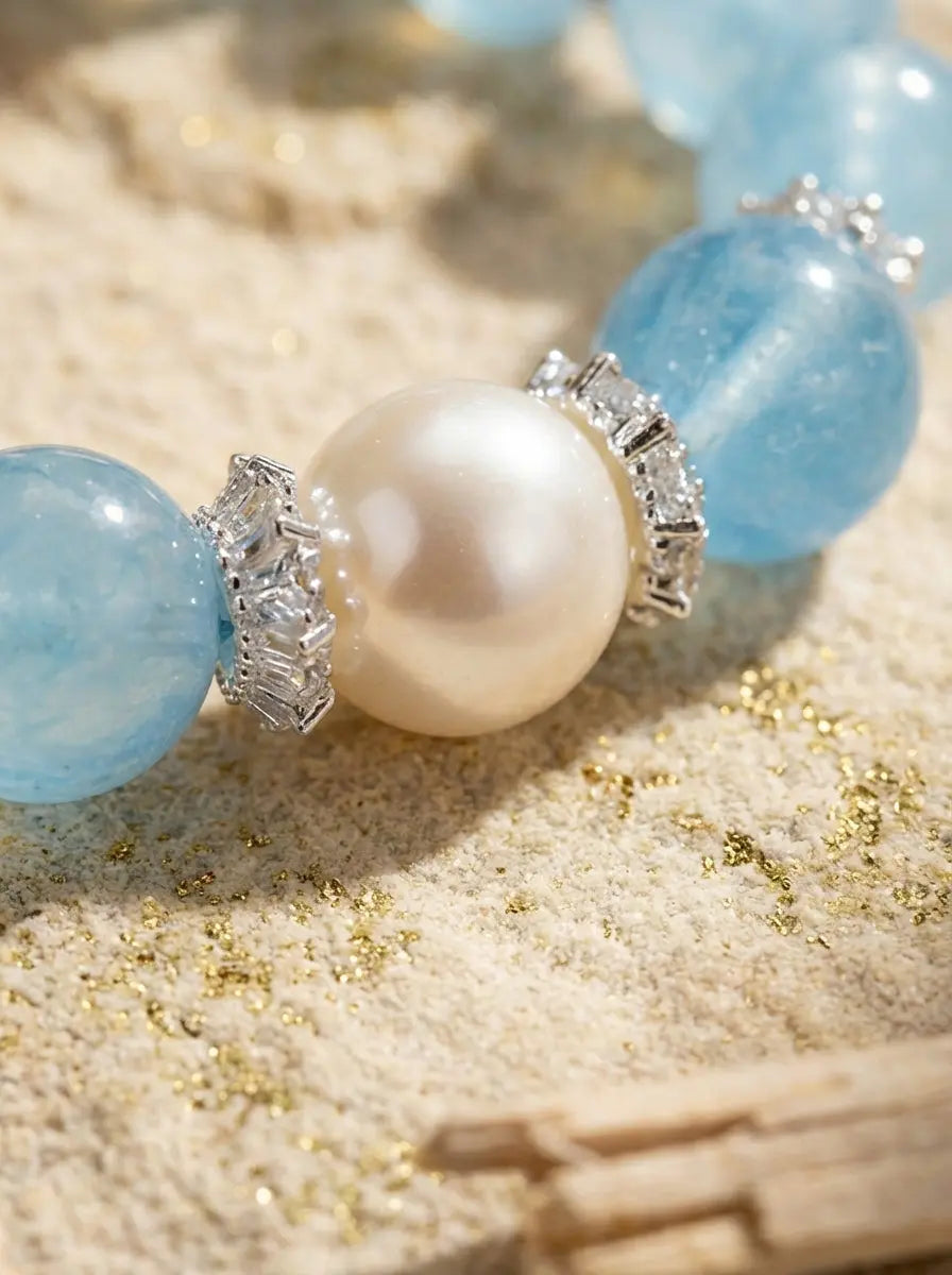 Bracelet en perles d'aigue-marine "Cœur de l'Océan", porte-bonheur, collection originale de cristaux pour femme