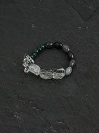 „Verdant Boundary“ Armband aus grünem Kristall und Achat