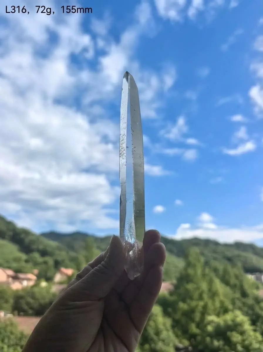 Natural rough crystal ornament
