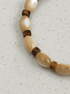 「Lustrous Shell & Brown Shadow」 Bracelet