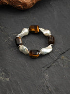 「Gilded Tiger Splendor」 Bracelet