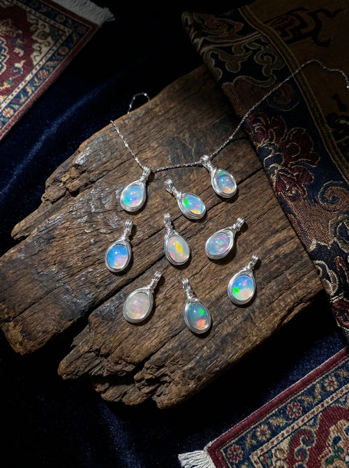 Niche Healing Clavicle Necklace | Colorful Sugar Bean Series White Opal Hand-Wound Sterling Silver Pendant Necklace
