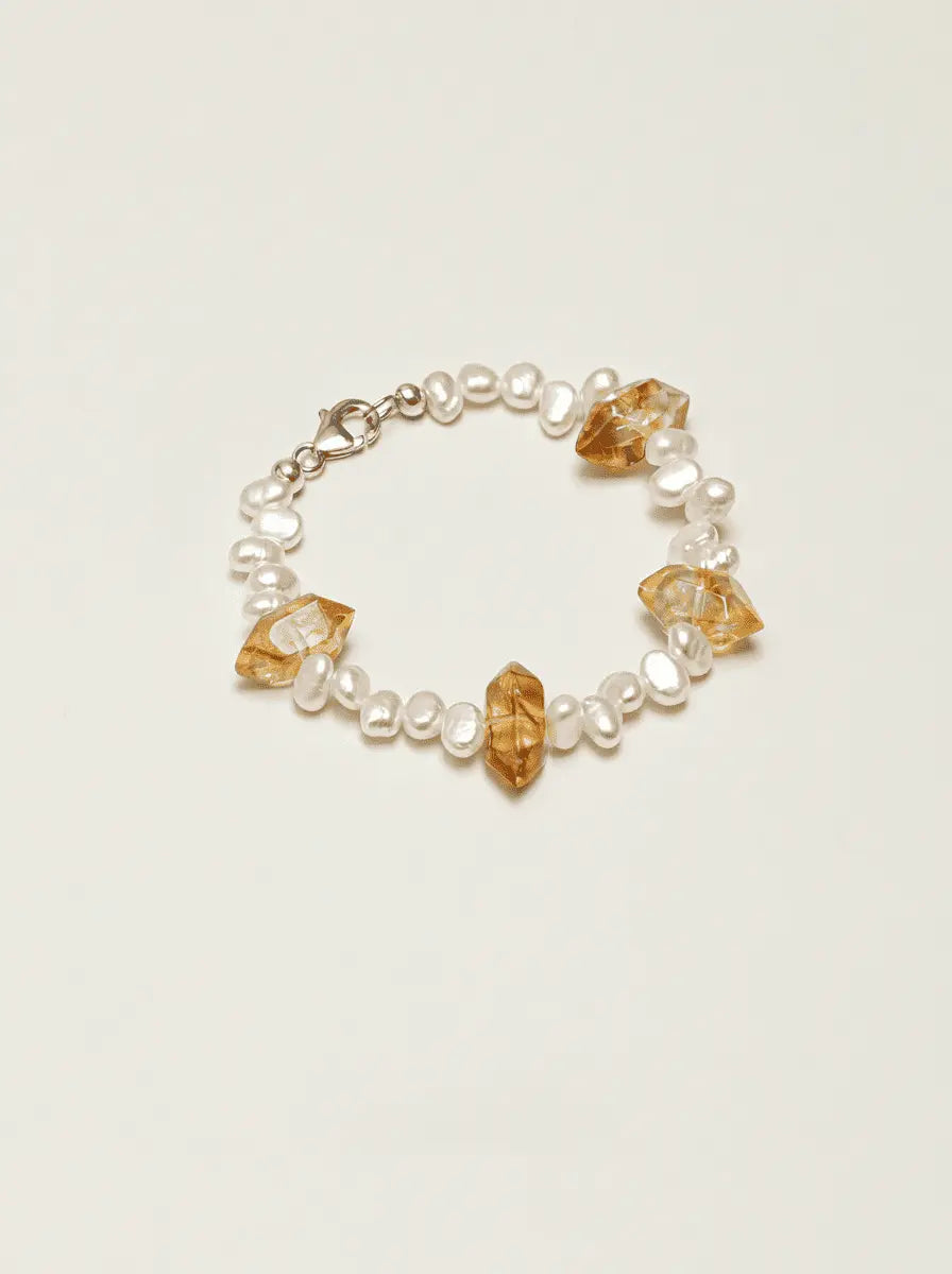 「Radiant Light Gem Accent」 Bracelet