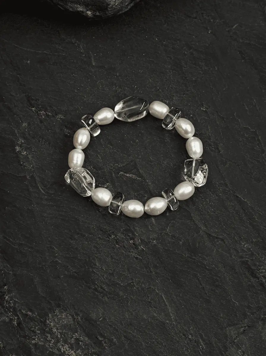 「Snow Vein & Frost Dwelling」 Bracelet